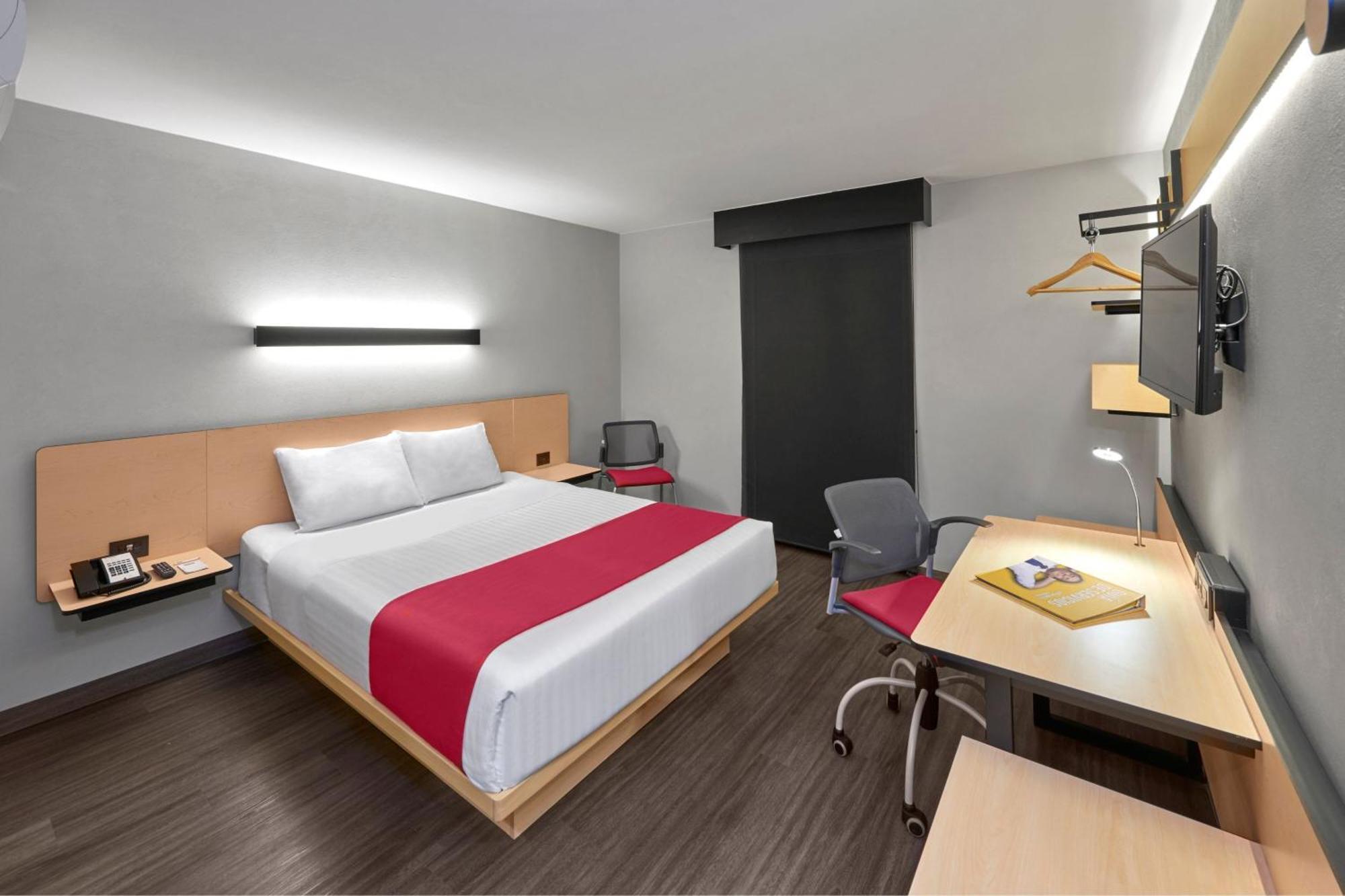 ซิตี้ เอ็กซ์เพรส สนามบินเรย์โนซา Hotel ภายนอก รูปภาพ