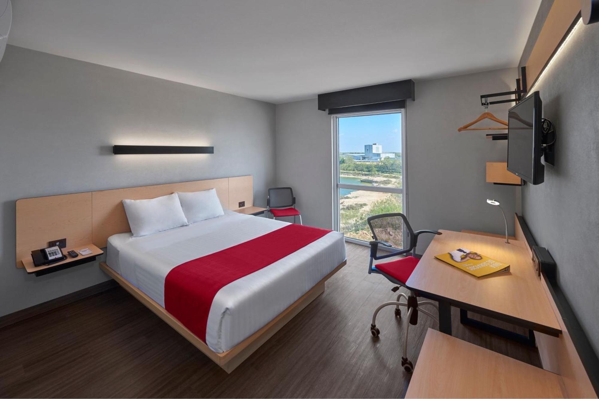 ซิตี้ เอ็กซ์เพรส สนามบินเรย์โนซา Hotel ภายนอก รูปภาพ