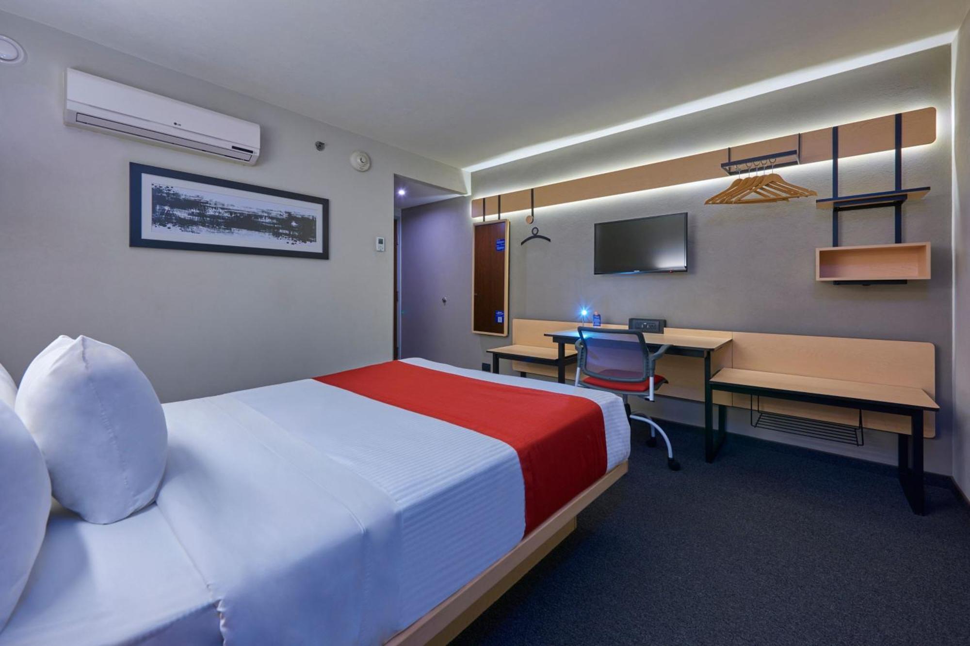 ซิตี้ เอ็กซ์เพรส สนามบินเรย์โนซา Hotel ภายนอก รูปภาพ