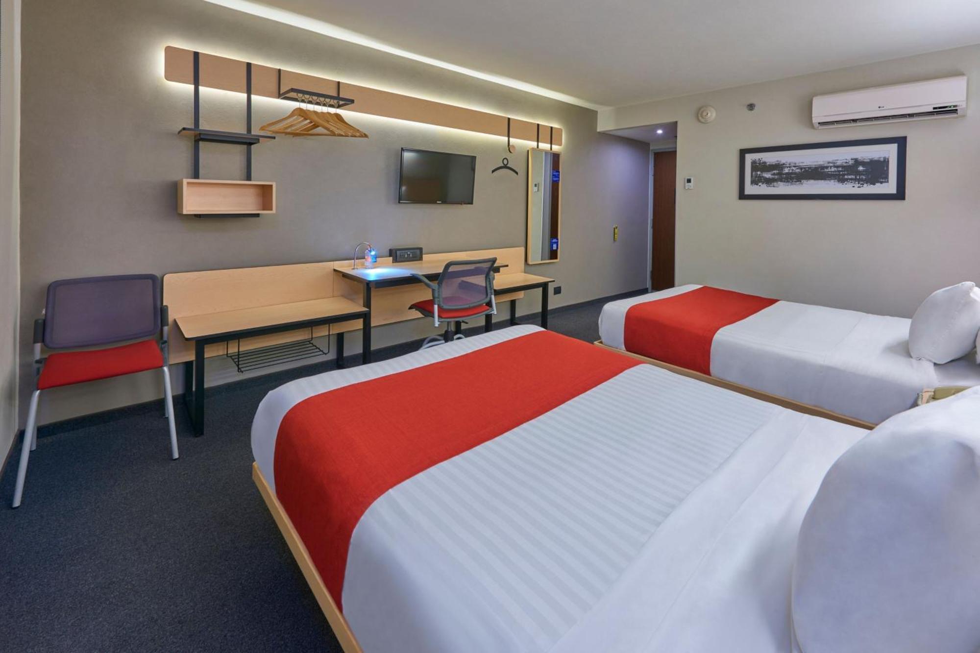 ซิตี้ เอ็กซ์เพรส สนามบินเรย์โนซา Hotel ภายนอก รูปภาพ