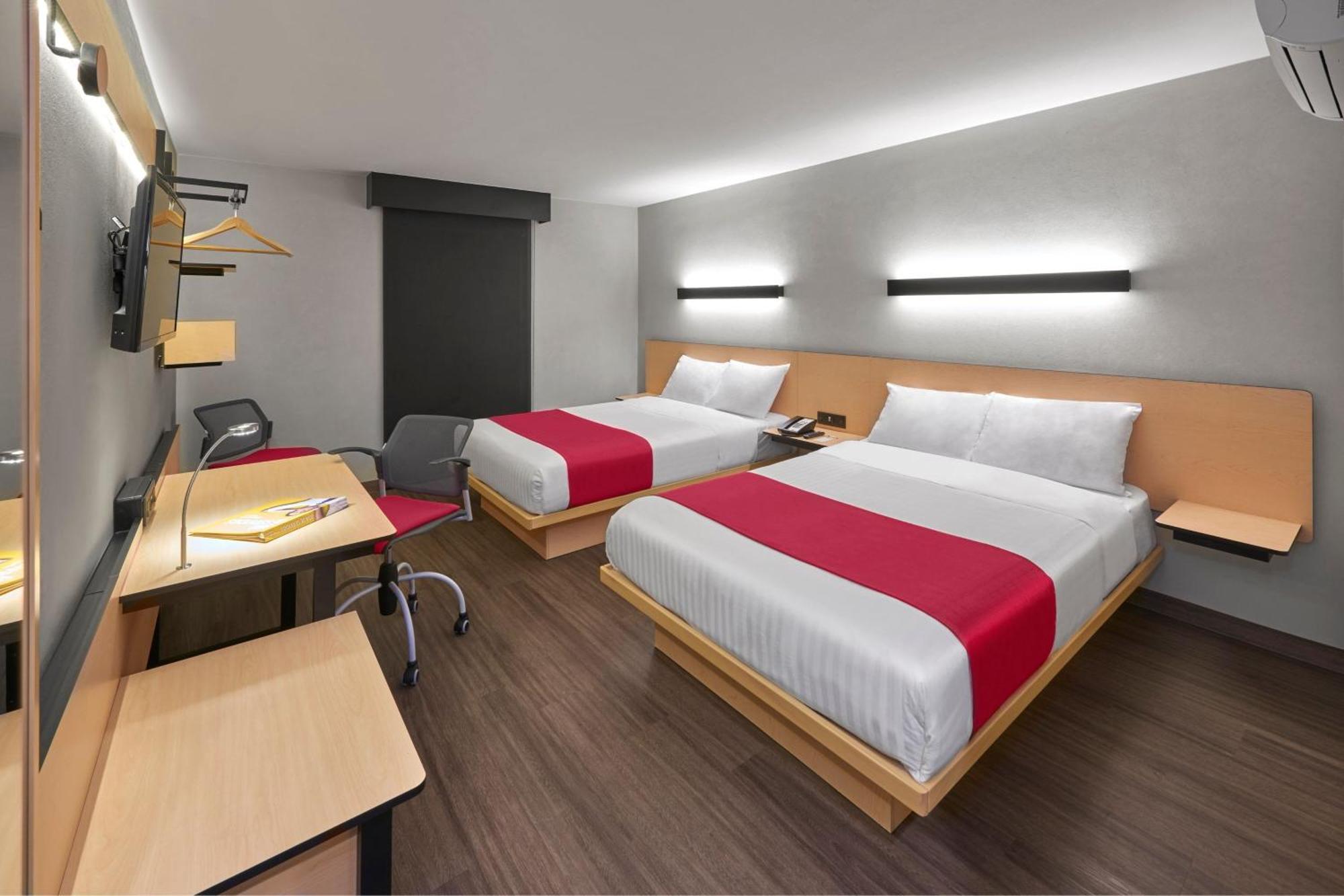 ซิตี้ เอ็กซ์เพรส สนามบินเรย์โนซา Hotel ภายนอก รูปภาพ